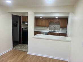 226 Patuxet Ct in Schaumburg, IL - Building Photo - Building Photo