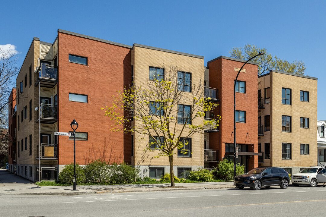 1960 Wellington St in Montréal, QC - Building Photo