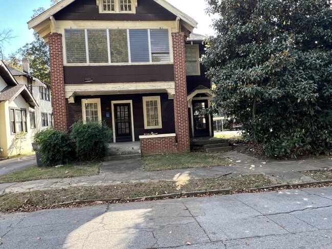 property at 717 Wright Ave