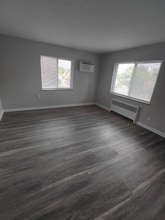 6643 Montgomery Rd in Cincinnati, OH - Building Photo - Building Photo