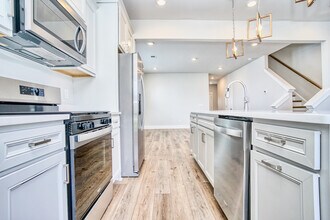218 Marston Ln in Greenville, SC - Building Photo - Building Photo