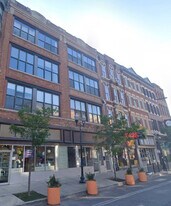 1433 N Milwaukee Ave in Chicago, IL - Building Photo