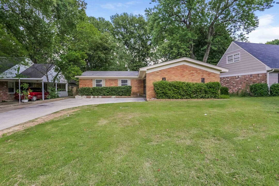 3424 Boxdale St in Memphis, TN - Building Photo