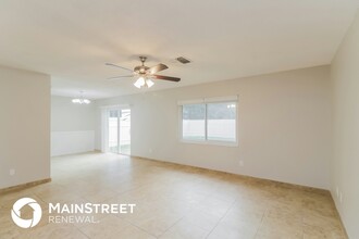 10003 Turkey Trot Pl in Tampa, FL - Building Photo - Building Photo