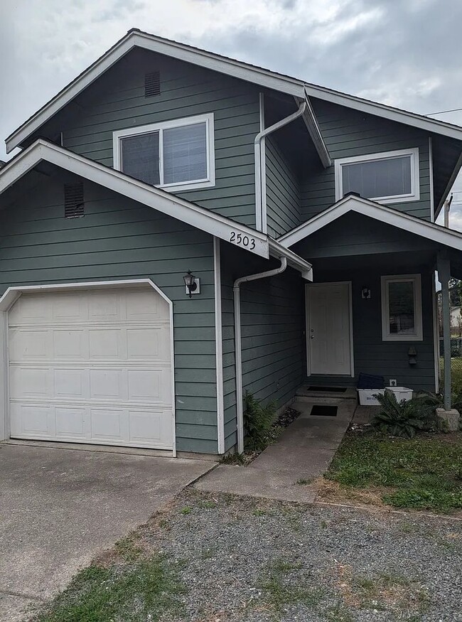 property at 2501-2503 Xenia St