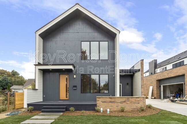2224 W Parkhill Ave in Littleton, CO - Building Photo - Building Photo