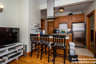 97 Myrtle St in Boston, MA - Building Photo - Building Photo