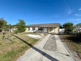 4109 W Wallace Ave in Tampa, FL - Building Photo
