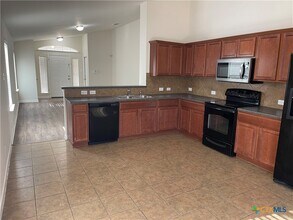 2137 Conner Dr in New Braunfels, TX - Building Photo - Building Photo