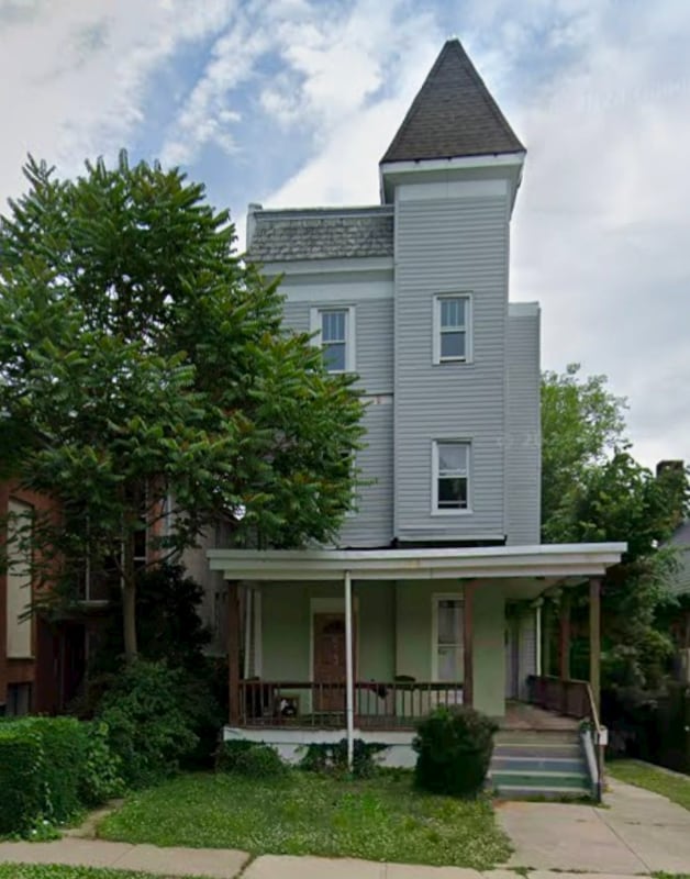203 S Augusta Ave