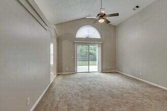 710 Osprey Dr in Richmond Hill, GA - Building Photo - Building Photo
