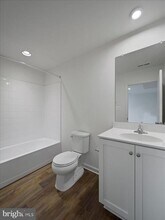 258 Clifton Mnr in Falling Waters, WV - Building Photo - Building Photo