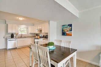 6213 Don Carlos Dr in Pensacola, FL - Building Photo - Building Photo