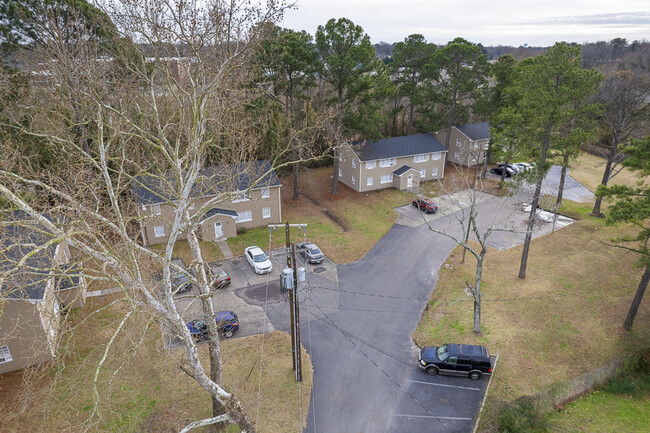 Sunnybrook Apartments in Chesapeake, VA - Building Photo - Building Photo