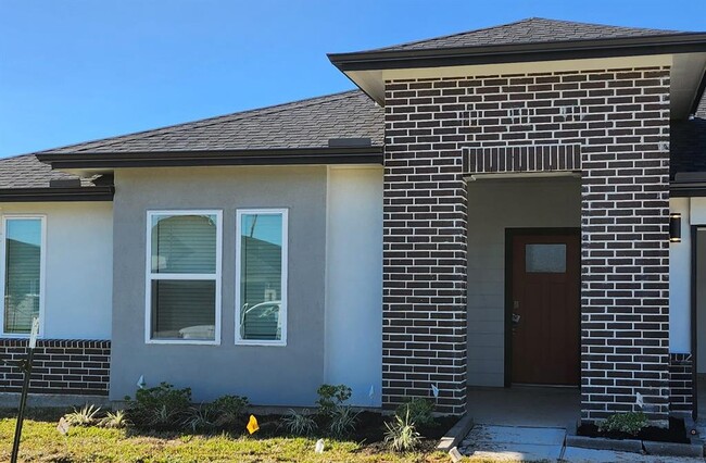 7323 Marina Hts Wy in Richmond, TX - Building Photo - Building Photo