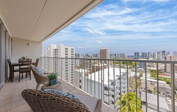 1520 Ward Ave in Honolulu, HI - Building Photo - Building Photo