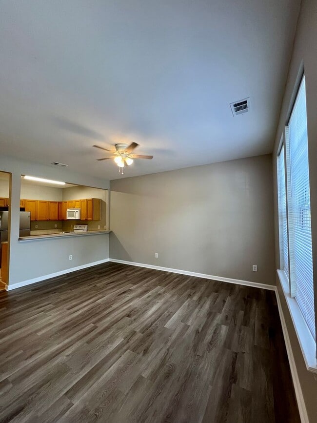 property at 2014 Midyette Rd
