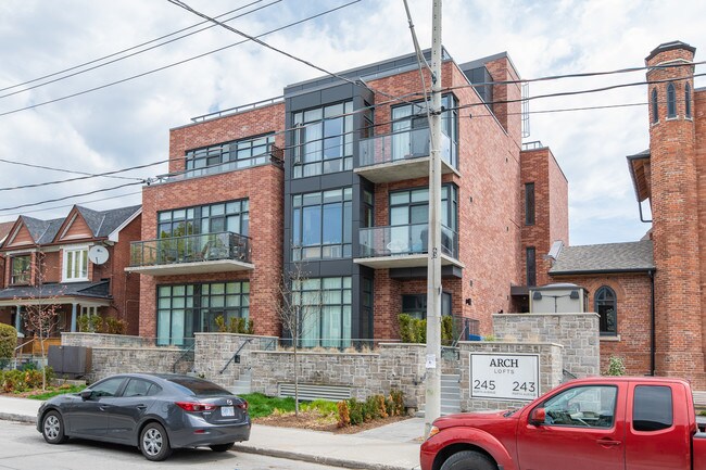 Union Lofts in Toronto, ON - Building Photo - Building Photo