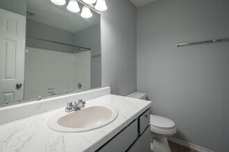 La Casita in Houston, TX - Foto de edificio - Interior Photo
