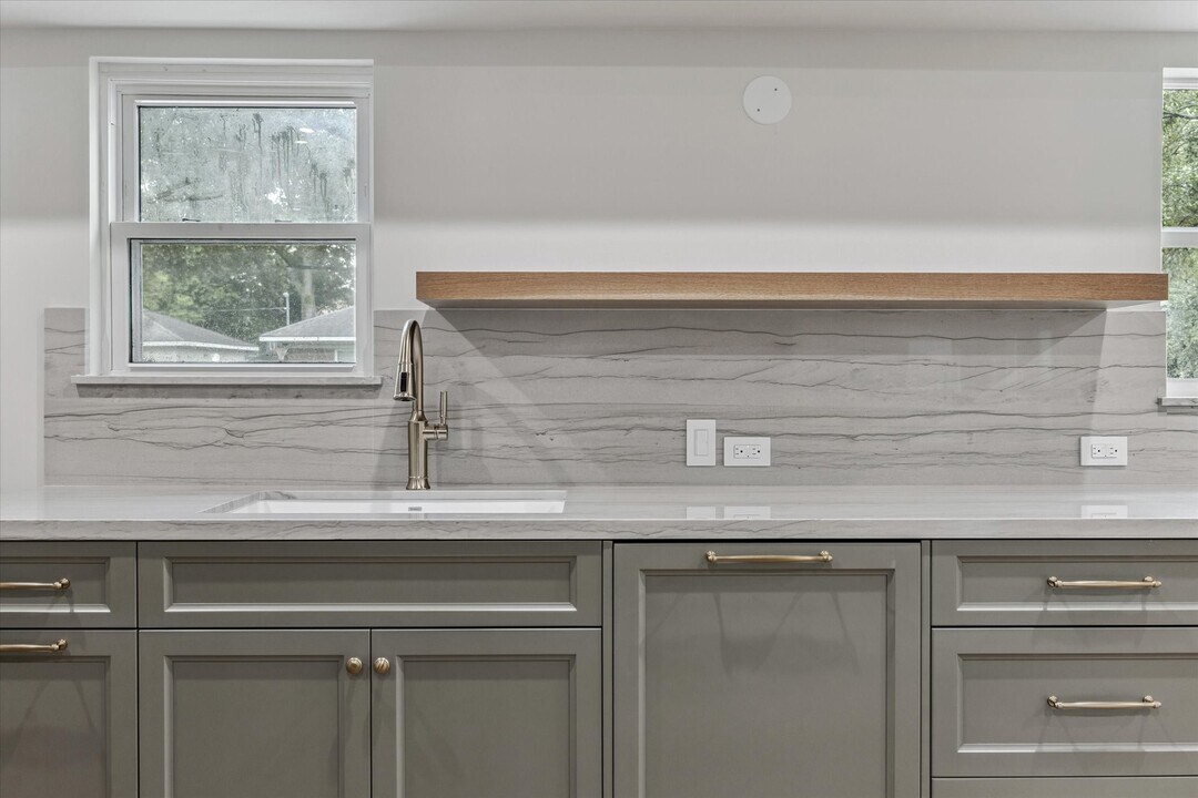 1659 Harold St in Houston, TX - Foto de edificio