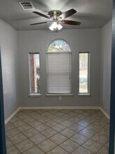 1813 Parralena Ln in Austin, TX - Building Photo - Building Photo