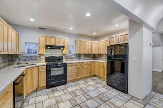 1328 E 22nd Ave in Denver, CO - Building Photo - Building Photo