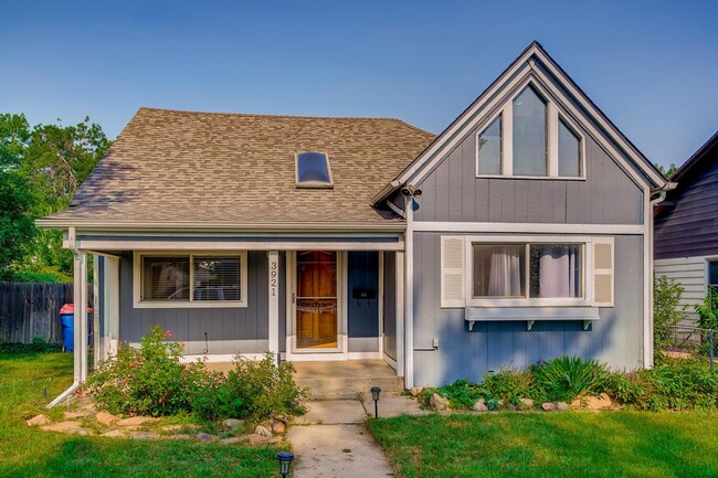 property at 3921 S Acoma St