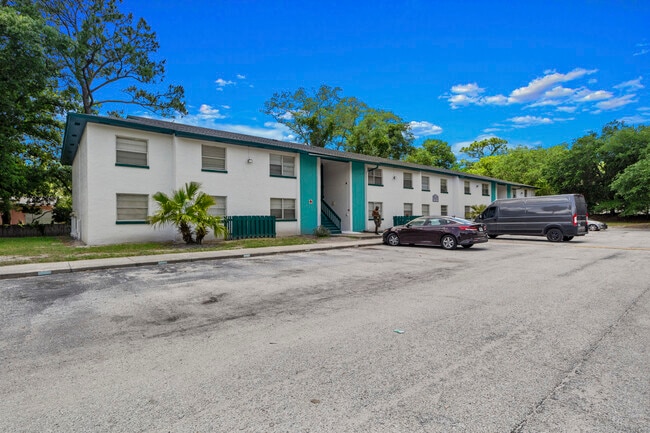 Alderman Park Apartments in Jacksonville, FL - Foto de edificio - Building Photo