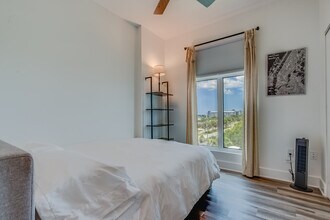 415 Island Way, Unit 509 in Clearwater, FL - Building Photo - Building Photo