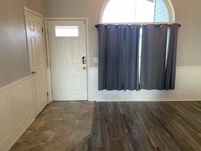 4710 Airway Dr NE in Moses Lake, WA - Building Photo - Building Photo