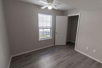 1419 Bodie Dr in Columbia, MO - Building Photo - Building Photo