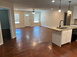 313 Elmwood St in Azle, TX - Building Photo - Building Photo