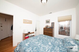 4722 N Troy St in Chicago, IL - Foto de edificio - Building Photo