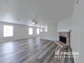 2636 Peach Dr in Little Elm, TX - Building Photo - Building Photo