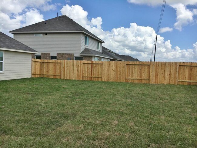 26 Santa Barbara Dr in Manvel, TX - Building Photo - Building Photo