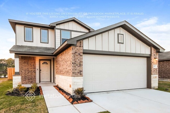 10907 Heliosphere Wy in Cut And Shoot, TX - Foto de edificio - Building Photo