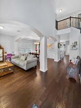 674 Red Oak Ln in Hinesville, GA - Building Photo - Building Photo