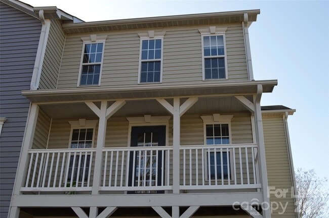 110 Steam Engine Dr in Mooresville, NC - Building Photo - Building Photo