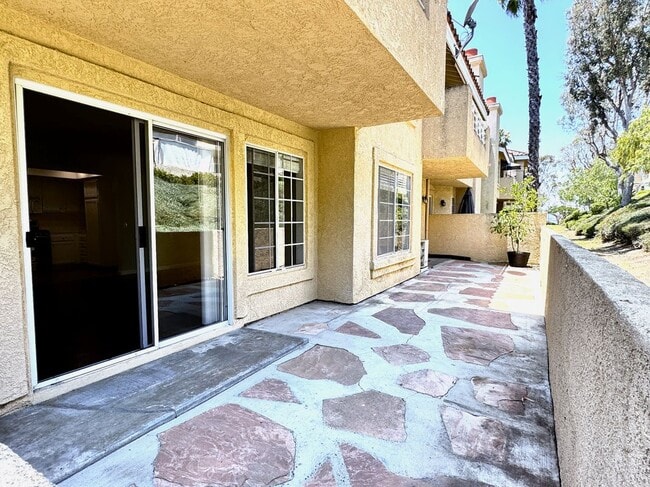 25155 Via Terracina in Laguna Niguel, CA - Building Photo - Building Photo