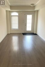 322 John Davis Gate in Whitchurch-Stouffville, ON - Building Photo - Building Photo