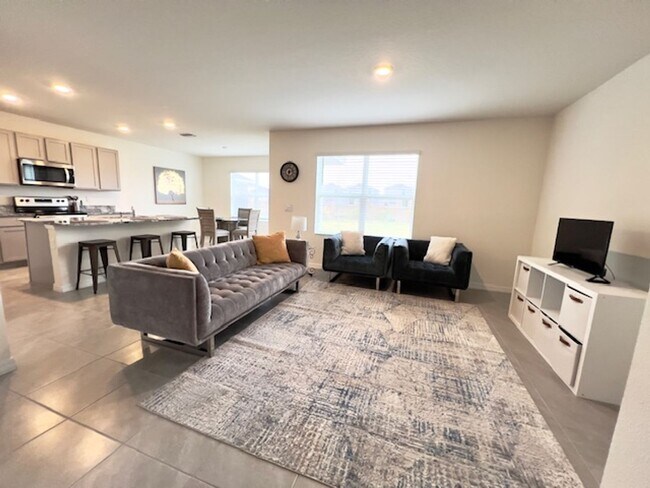 5801 Hollingworth Trl in Wesley Chapel, FL - Building Photo - Building Photo