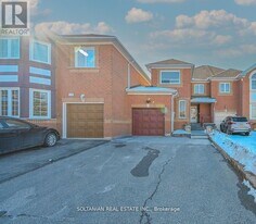 133 Shady Pine Cir in Brampton, ON - Building Photo