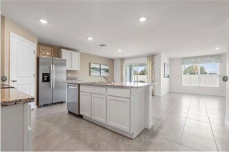 7603 Rosewood Gdn Lp in Tampa, FL - Building Photo - Building Photo