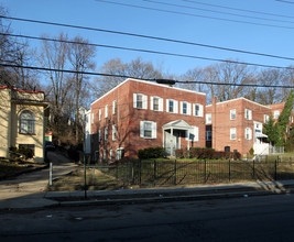 2899 Hartford St SE in Washington, DC - Building Photo - Building Photo