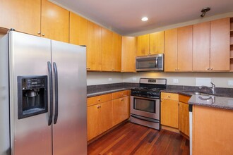 1716 W Farwell Ave in Chicago, IL - Building Photo - Building Photo