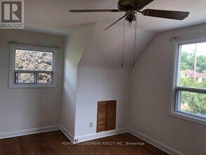 30 Joseph St in Mississauga, ON - Building Photo - Building Photo