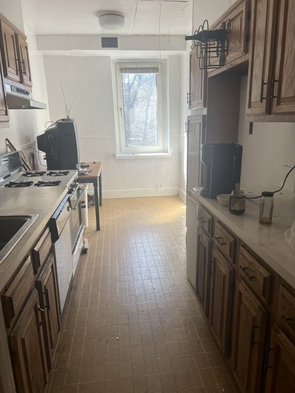 69 Harney Rd in Scarsdale, NY - Building Photo - Building Photo
