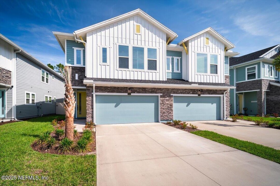 9961 Element Rd in Jacksonville, FL - Foto de edificio