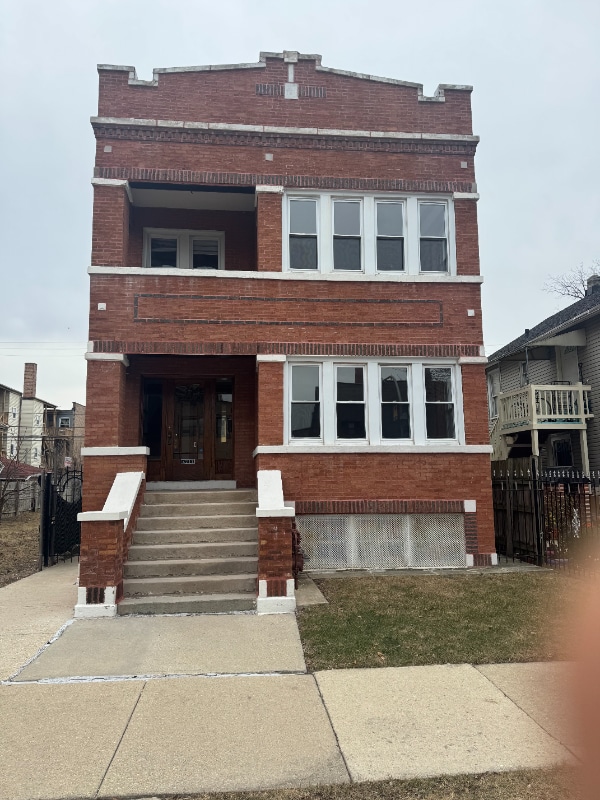 property at 4211 W 25th Pl