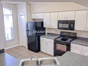 2303 Needham Dr in Valrico, FL - Building Photo - Building Photo